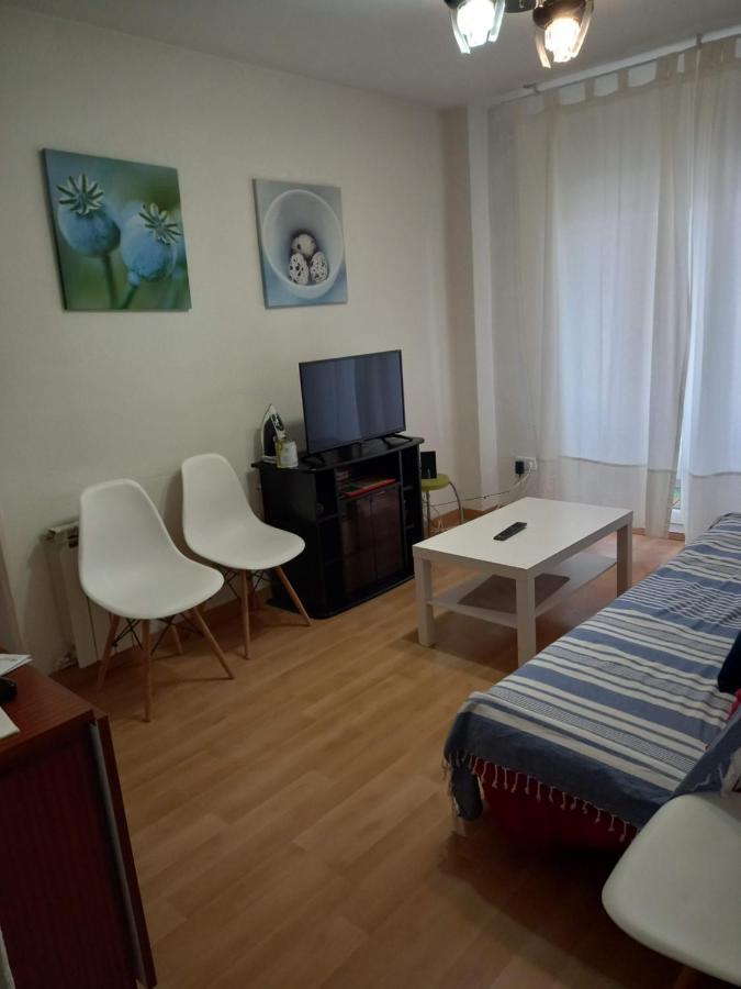 Alojamiento Disponible Para Una Persona Apartamento